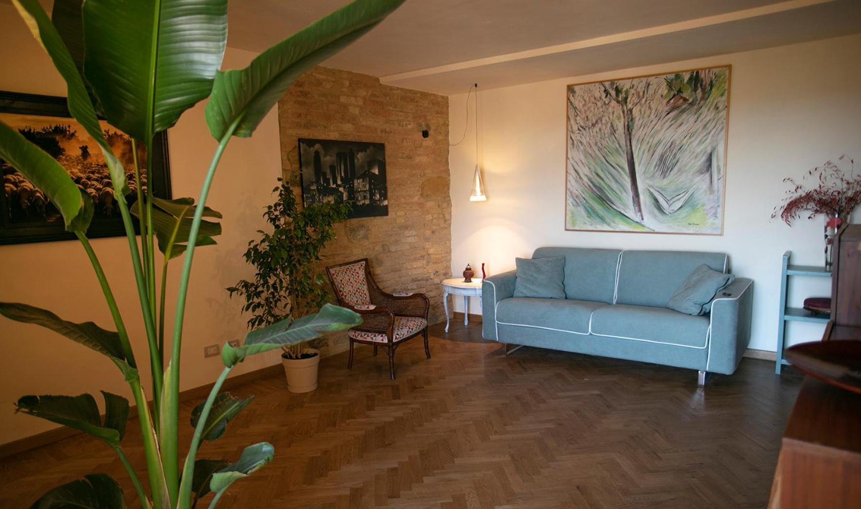 Appartamento Le Palme Con Terrazze In Centro سان جيمينيانو المظهر الخارجي الصورة